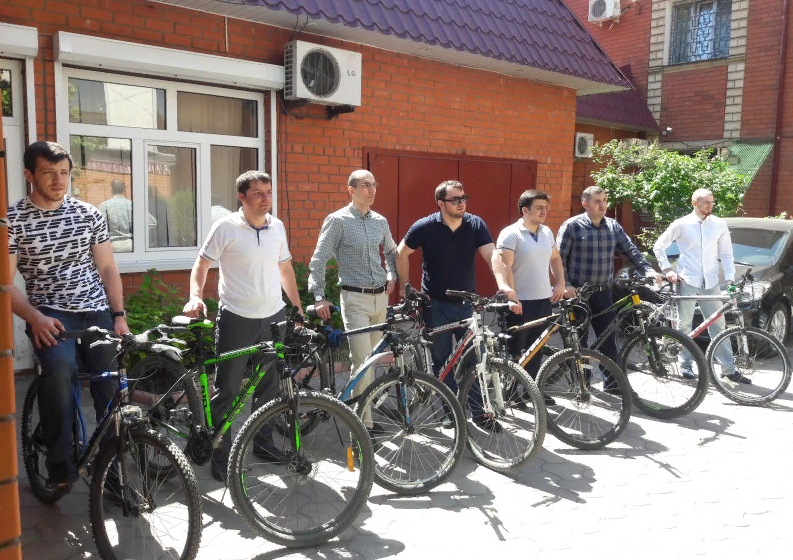 Дагестанские чиновники присоединились к акции «На работу на велосипеде»