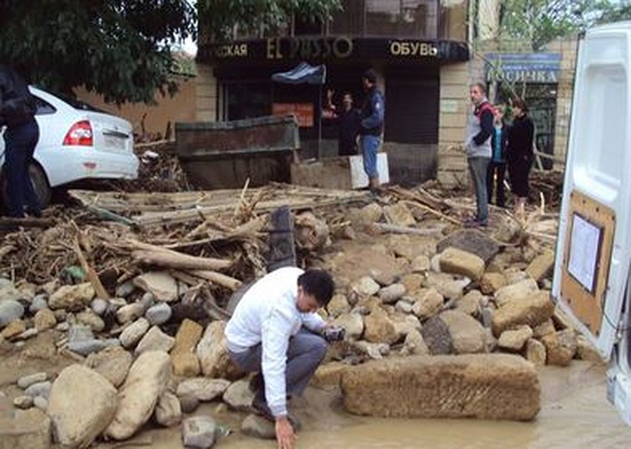 Пострадавшие от паводков в Дербенте получат жилищные сертификаты