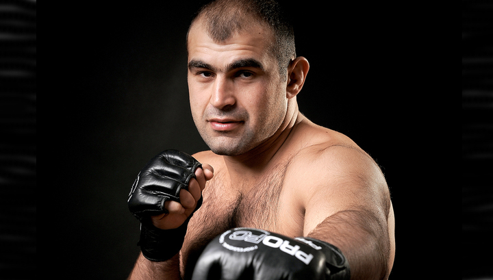 Шамиль Абдурахимов проведет бой с бывшим чемпионом UFC