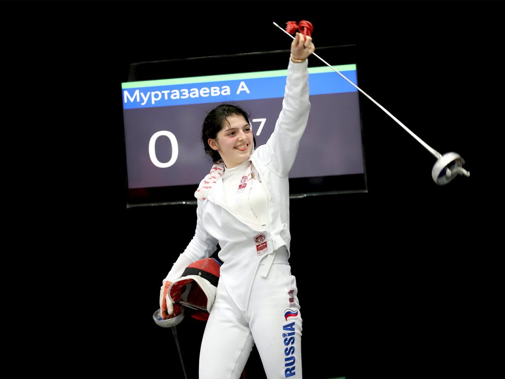 Дагестанка на чемпионате Европы по фехтованию добралась до 1/8 финала