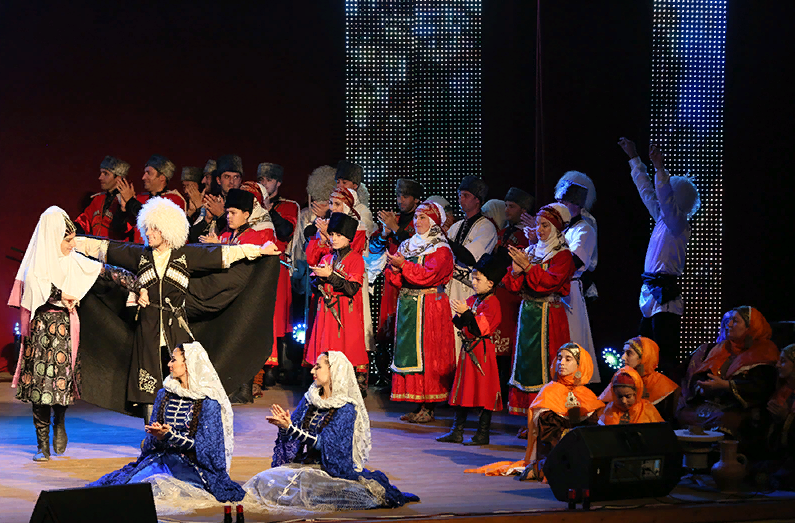В Махачкале отпраздновали День единства народов Дагестана