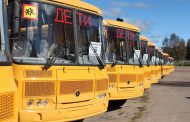Дагестан получит 70 школьных автобусов и 10 машин скорой помощи
