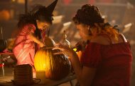 Пять пугающих сериалов для просмотра в Хэллоуин