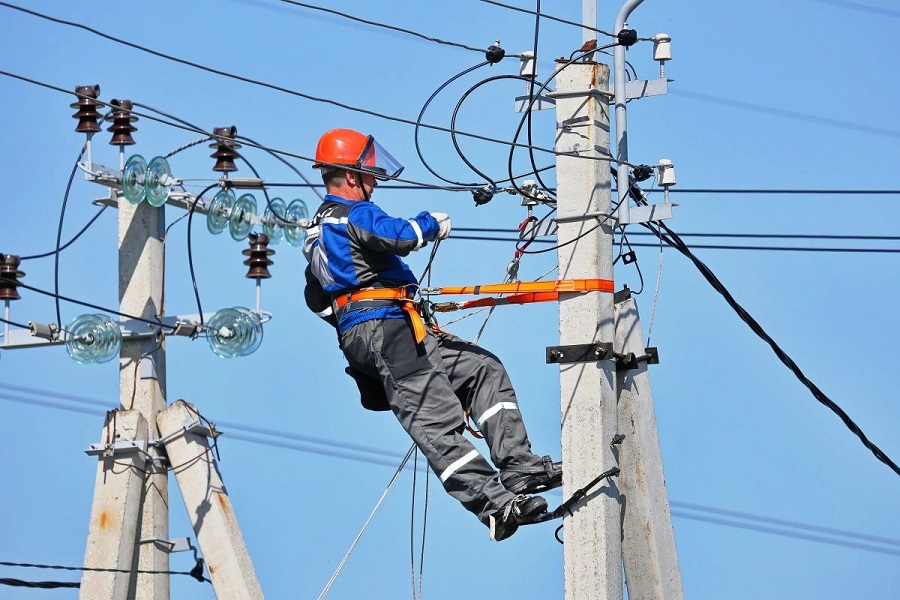 Восстановлено электроснабжение всех обесточенных поселений Дагестана