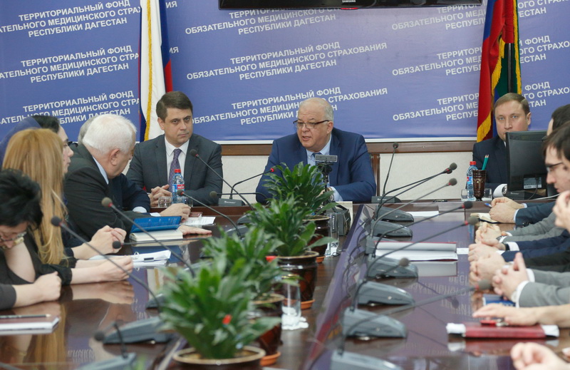 Коллективу ТФОМС Дагестана представлен новый директор