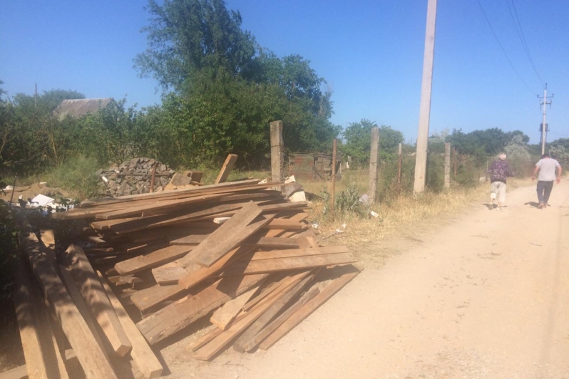 Житель Семендера «перепутал» свой участок с соседским и украл жилой вагон