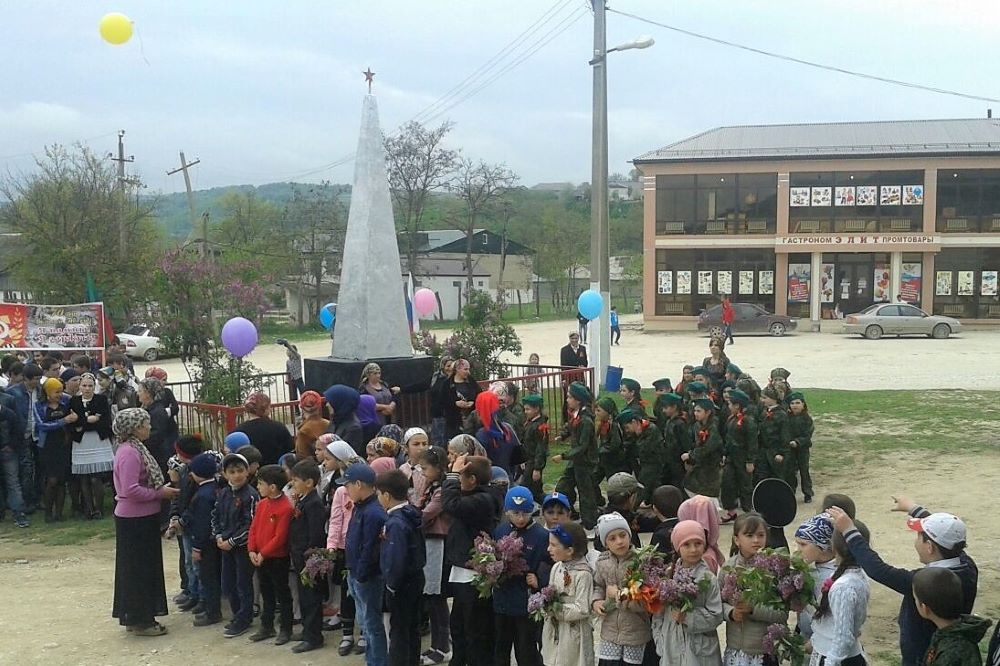 Спецкомиссия в одном из сел Дагестана пересмотрит список фронтовиков на памятнике воинам