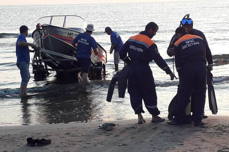 На пляже в Уллубийауле утонули четыре человека