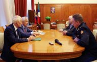 Владимир Васильев встретился с начальником пограничного управления ФСБ по Дагестану и ветеранами погранслужбы