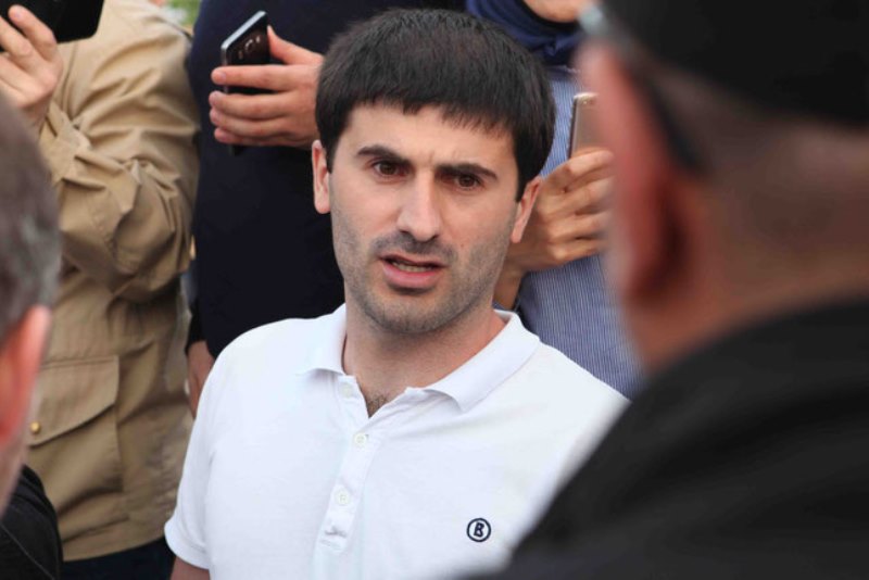 Активист Исмаилов: объявлен ЦПЭ в розыск по неизвестной причине и отпущен по звонку как «ненужный»