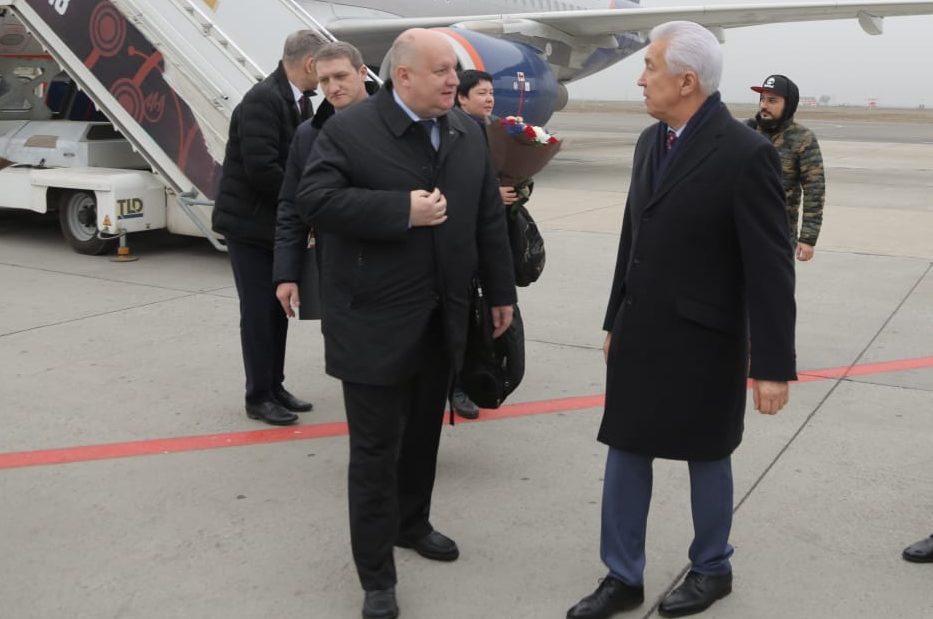 В Дагестан прибыл глава Минкавказа Сергей Чеботарев