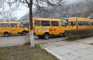Школы Кайтагского района получили новый автотранспорт