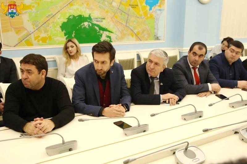 Салман Дадаев встретился с журналистами республиканских СМИ
