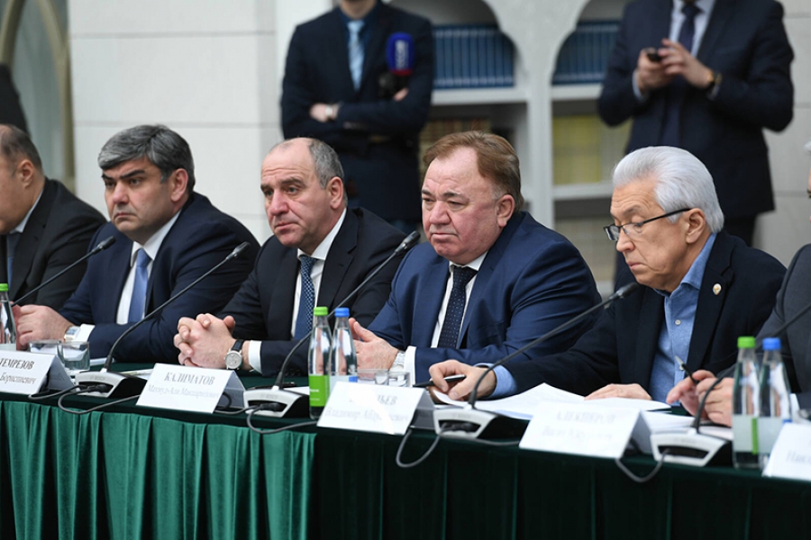 Владимир Васильев принял участие в заседании попечительского совета Болгарской исламской академии