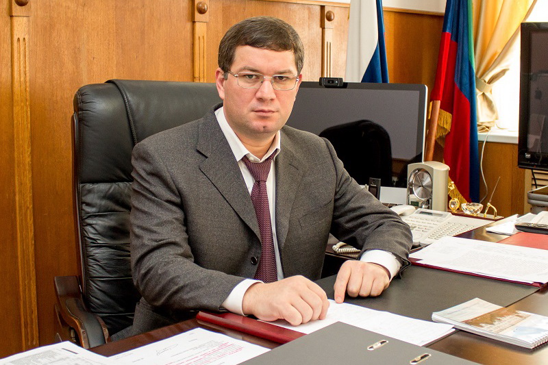 Глава Карабудахкентского района подал в отставку