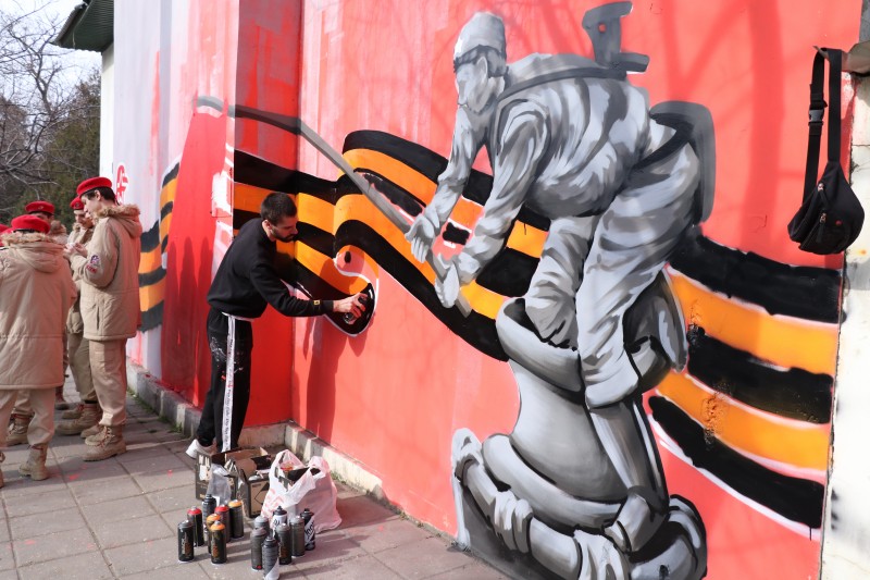 В Махачкале прошла всероссийская акция «Граффити Победы»