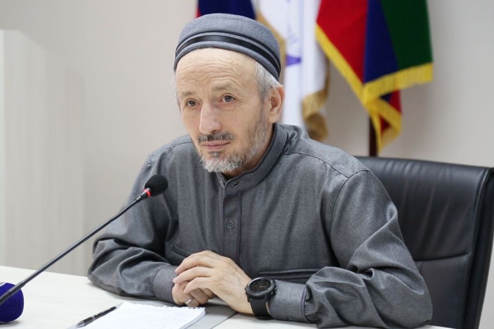 Муфтият Дагестана разрешил совершать джума-намаз в квартальных мечетях