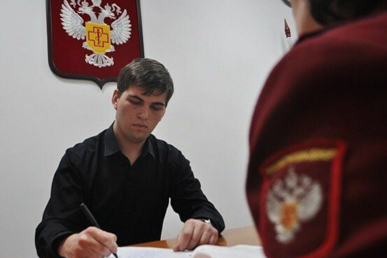В Дагестане работодателям объяснили, как получить разрешение на работу