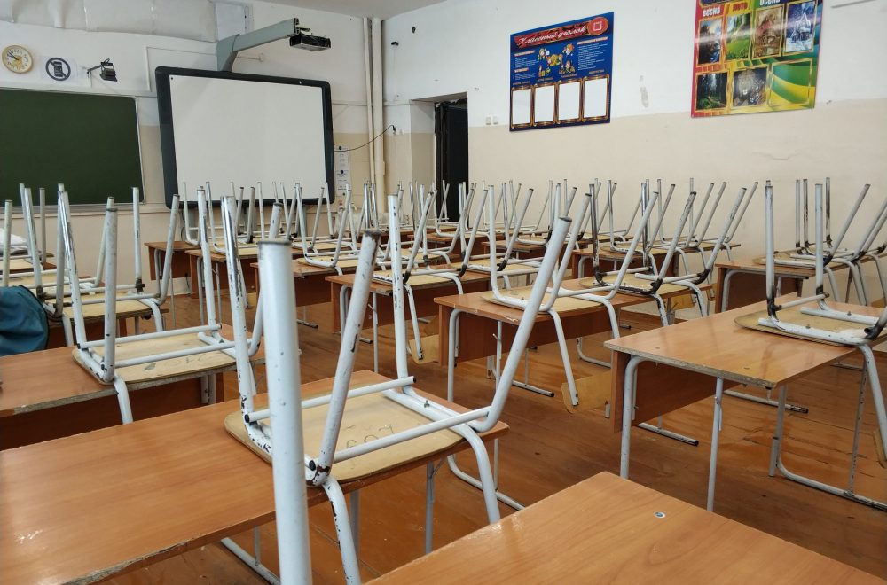 В Дагестане закрыты на карантин 16 детских садов и 33 школы