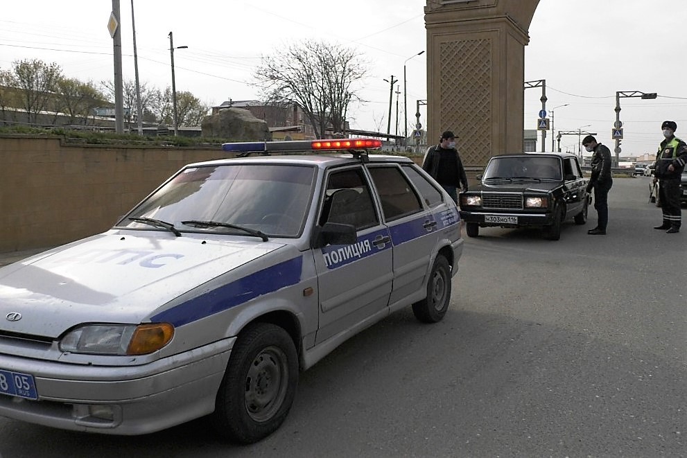 Оперативный штаб разъяснил порядок контроля на въездах в города и районы Дагестана