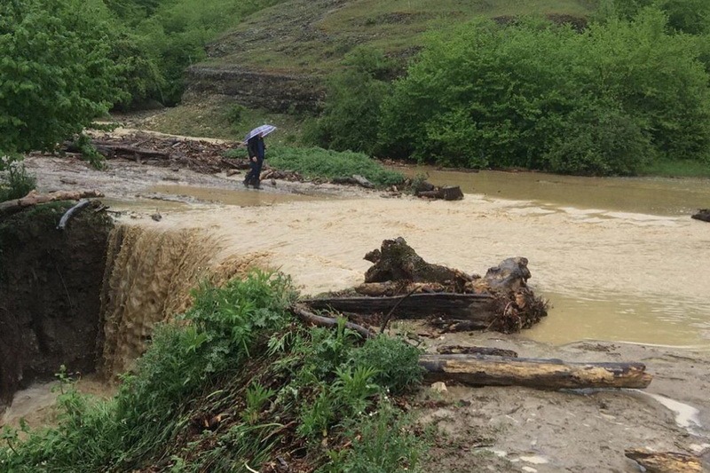 Пять сел Кайтагского района пострадали из-за дождя и вышедшей из берегов реки (ФОТО, ВИДЕО)
