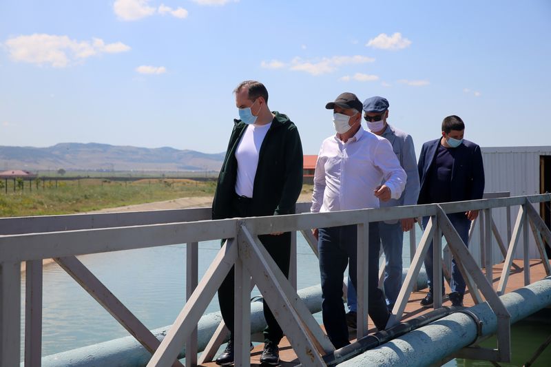 Премьер-министр Дагестана посетил индустриальный парк в Кумторкалинском районе