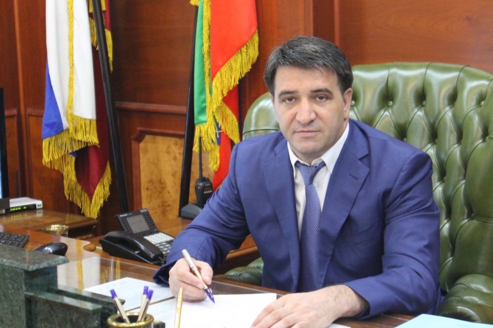 Глава минтранса Дагестана Джамбулат Салавов прокомментировал открытие обновленного участка дороги «Кавказ»