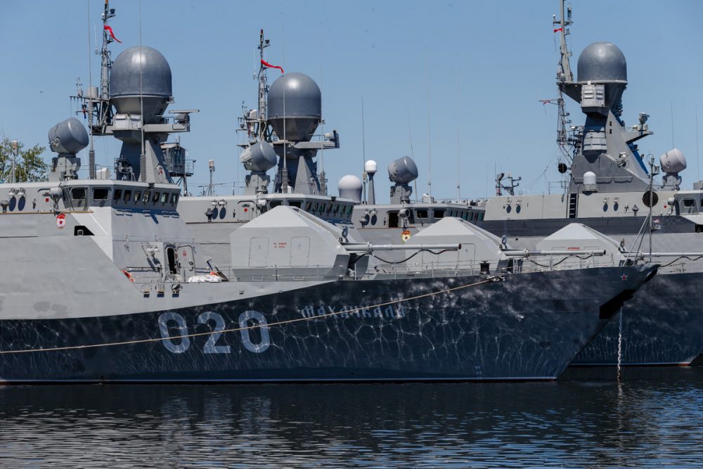 В Каспийске впервые пройдет военно-морской парад