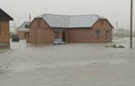 В селе Тарумовка вышедший из берегов пруд подтопил около 20 домов