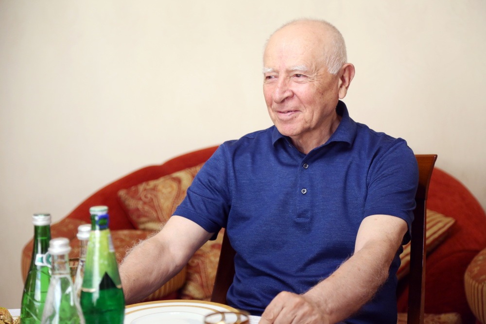 Артем Здунов поздравил Муху Алиева с 80-летием  (ФОТО, ВИДЕО)