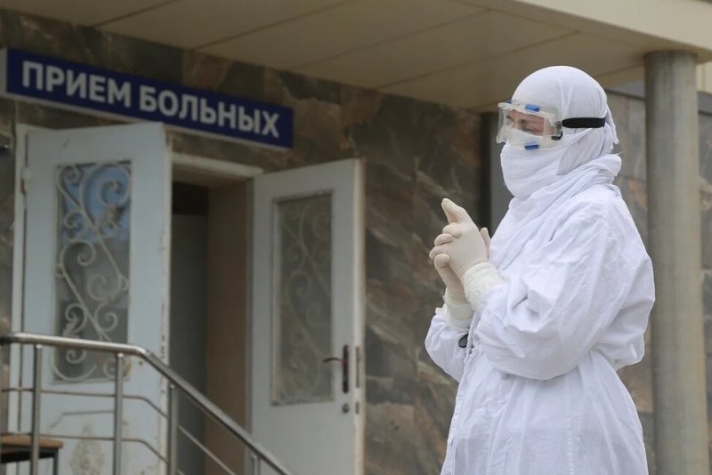 В больницы Дагестана за сутки поступили почти 400 человек с признаками COVID-19