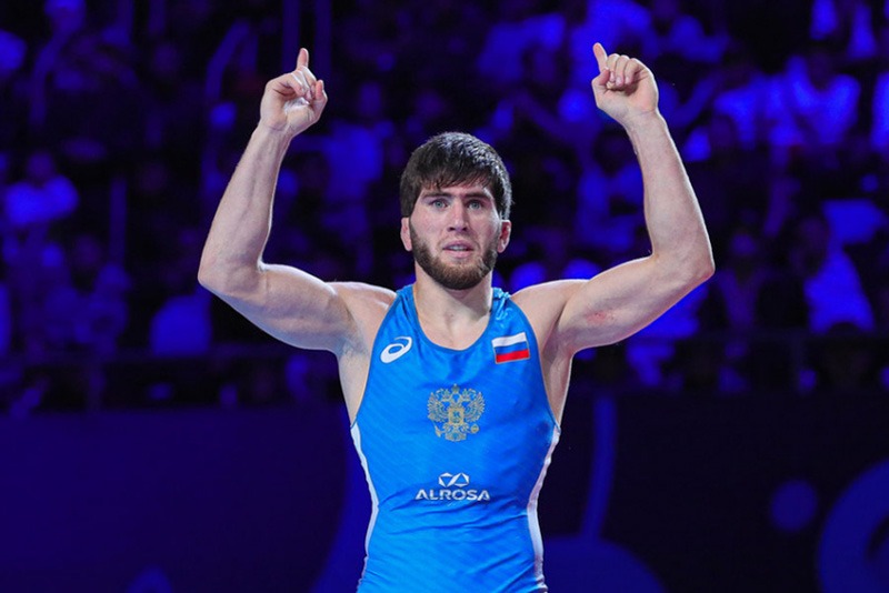 Дагестанские борцы выиграли все золото первого дня чемпионата России