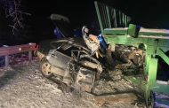 «Лада» врезалась в мост: погибли водитель и пассажир