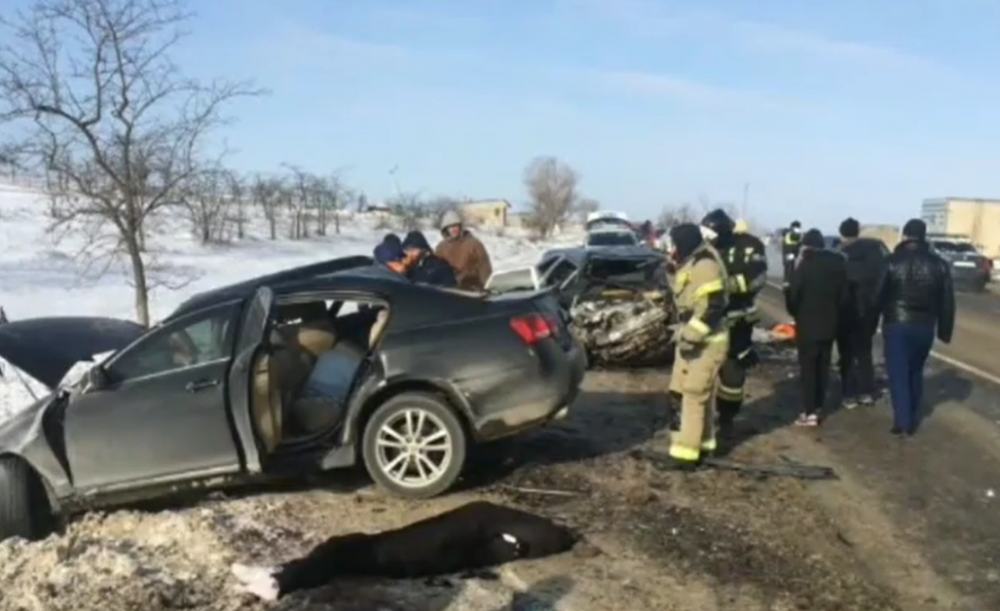 Три человека погибли в столкновении машин в Кизилюртовском районе