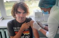 Московский турист получил вторую дозу вакцины от COVID-19 в Дахадаевском районе