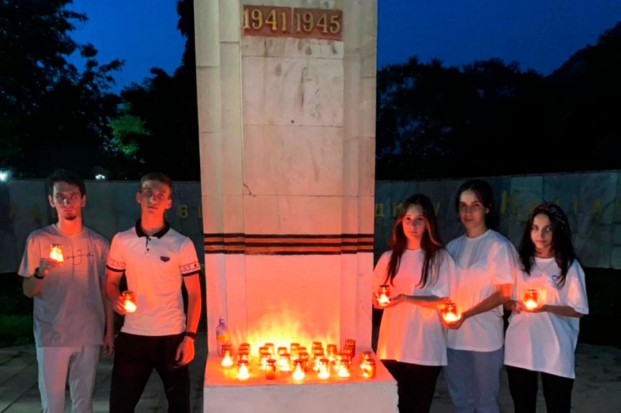 Кайтагский район поддержал Всероссийскую акцию «Свеча памяти»