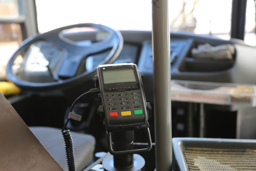 В Махачкале ввели скидку 10 рублей на проезд при оплате через СБП