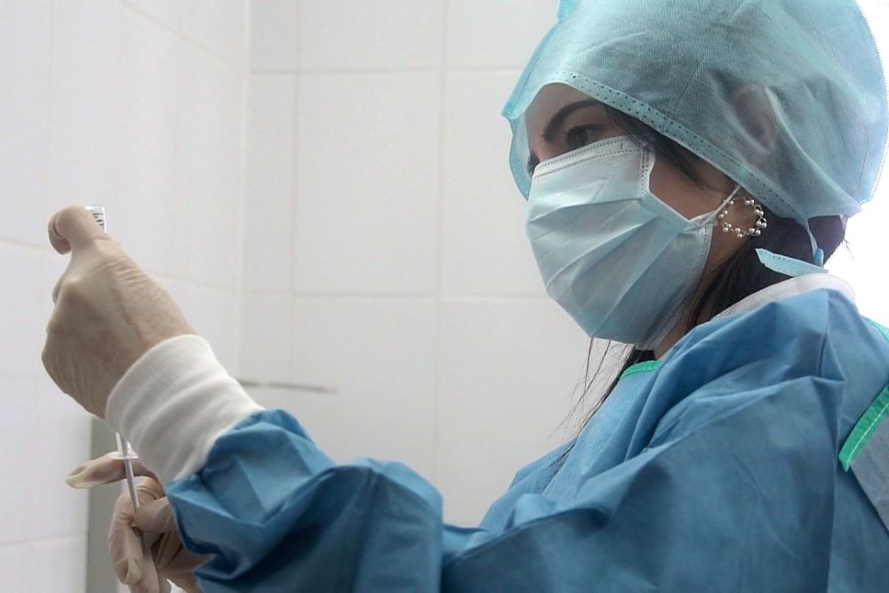 «Люди с липовыми сертификатами, даже заболев, продолжают утверждать, что вакцинировались от ковида»