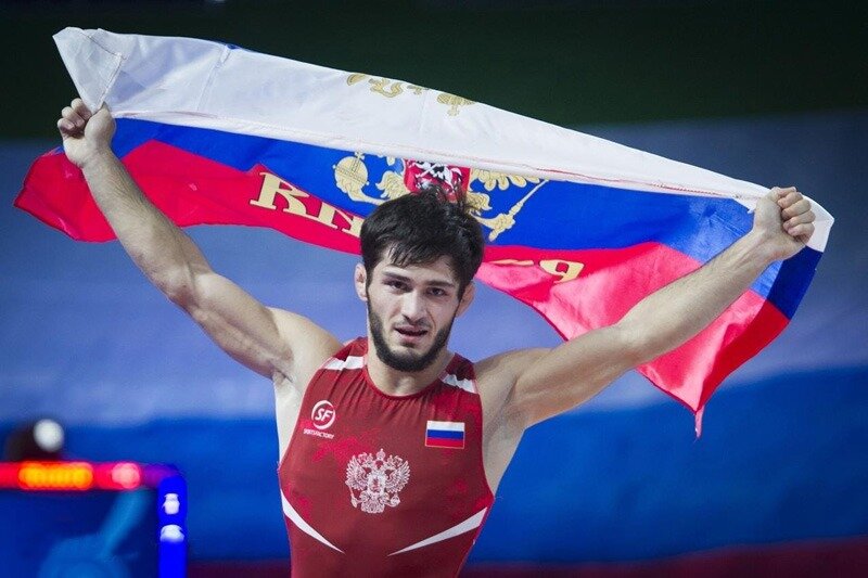 Динислам Бамматов стал чемпионом мира по греко-римской борьбе среди юниоров