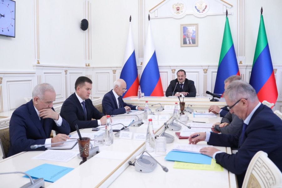 Сергей Меликов провел заседание Антинаркотической комиссии Дагестана