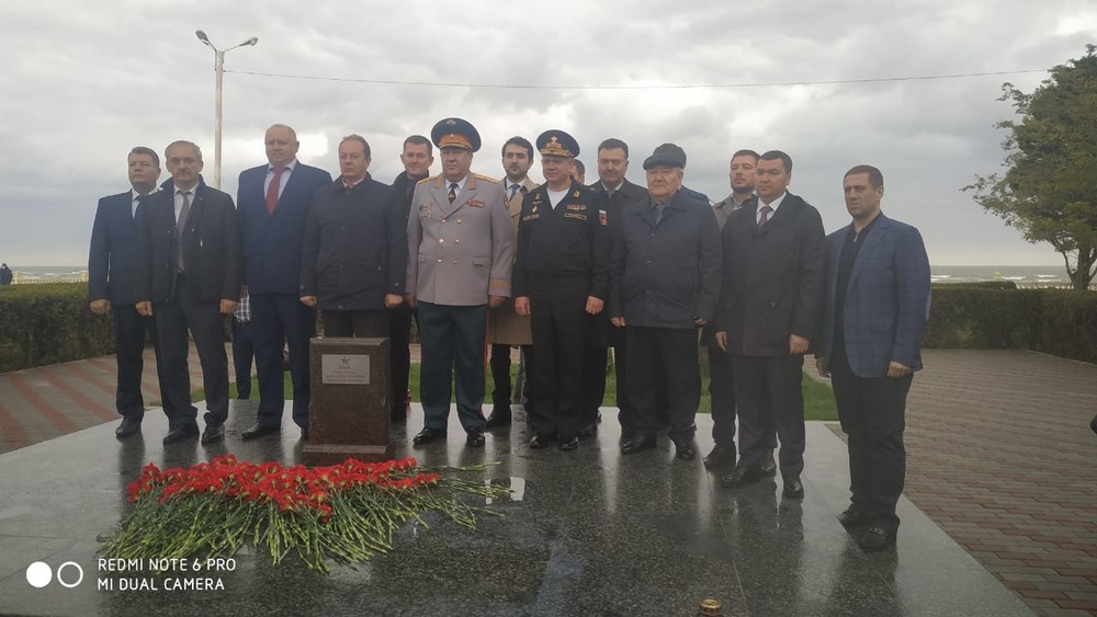 В Каспийске остоялась закладка первого камня будущего мемориала памяти воинам-дагестанцам