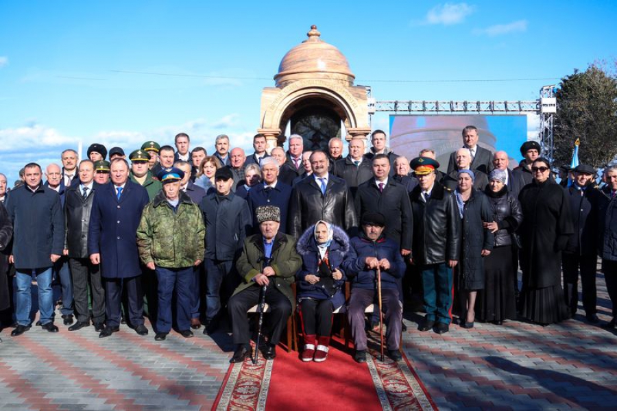 В Каспийске открыт мемориал участникам Великой Отечественной войне