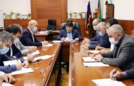 Глава Табасаранского района Магомед Курбанов провел аппаратное совещание