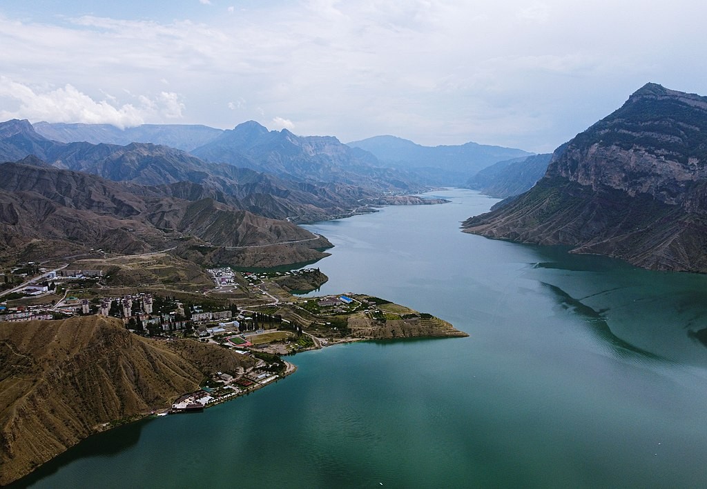 «Толпа людей хлынула»: как соцсети открыли для туризма Дагестан