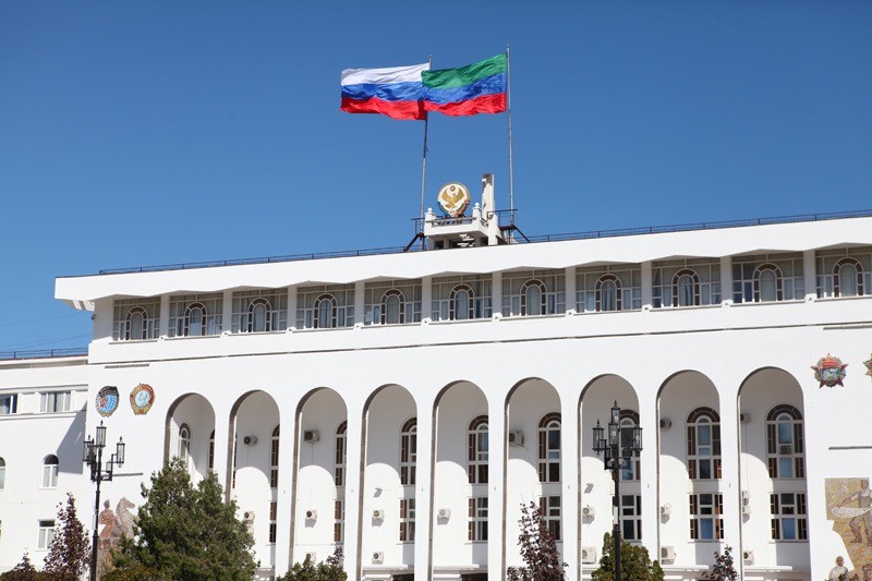 Глава Дагестана назначил себе двух новых советников