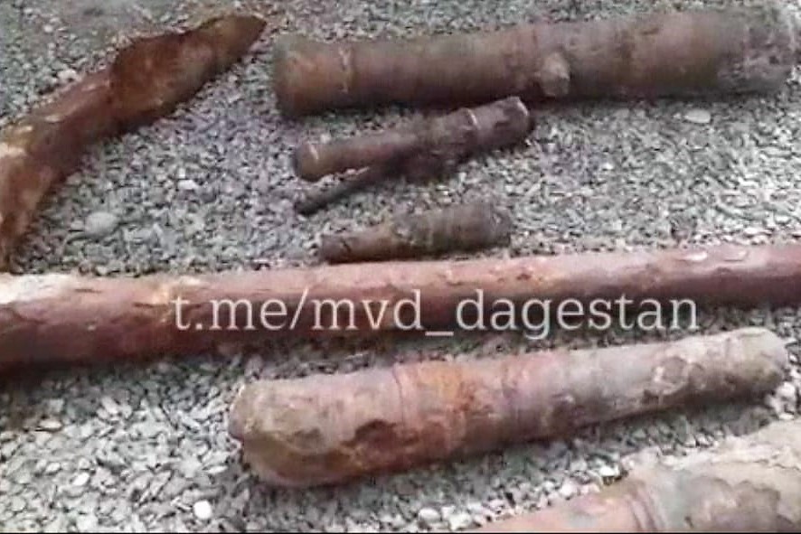 На берегу Каспия в Дагестане найдены старинные корабельные пушки