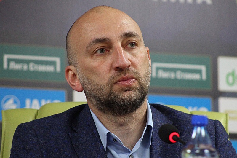 Бывший тренер «Анжи» Магомед Адиев возглавил сборную Казахстана по футболу