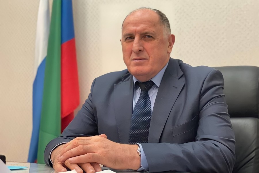 Премьер-министр Дагестана выступил на открытии фестиваля «Голос Евразии - 2022»