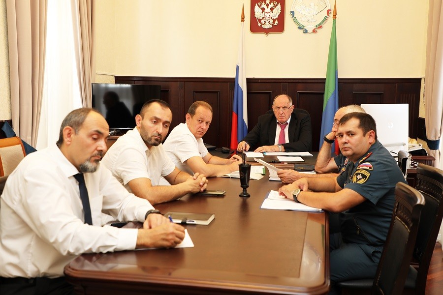Премьер Дагестана принял участие в совещании о готовности школ к 1 сентября под руководством Татьяны Голиковой
