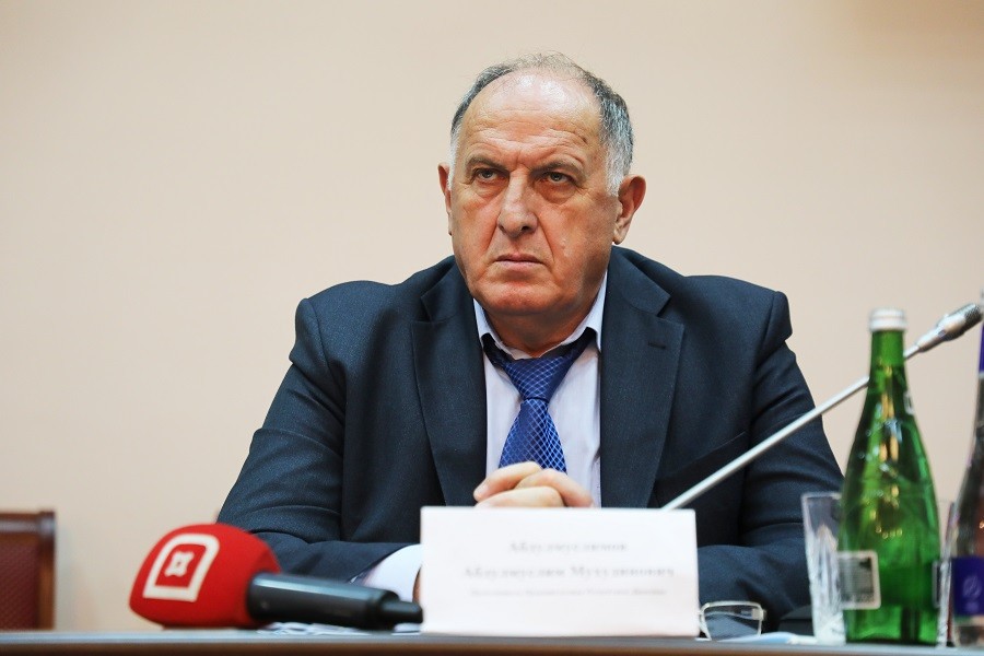 Абдулмуслимов принял участие в заседании президиума Арбитражного суда Дагестана
